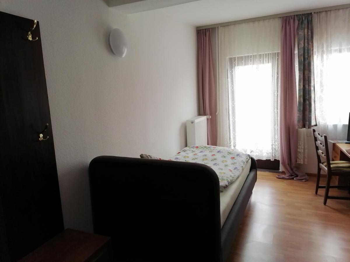 Gasthaus Zur Rose Malsch  Bagian luar foto